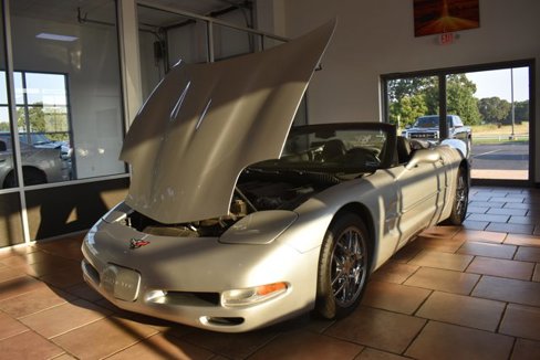 Used 2001 Chevrolet Corvette Convertible w/ Preferred Equipment Group2 image 24