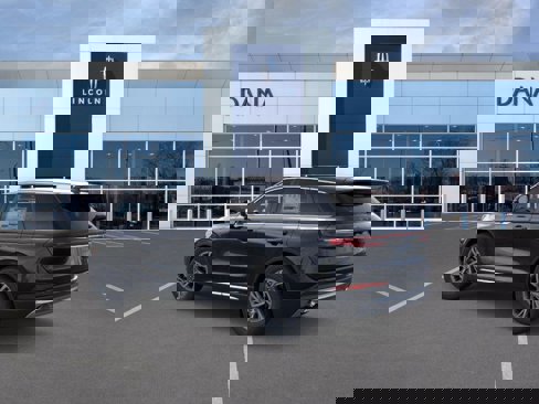 New 2025 Lincoln Corsair AWD image 4