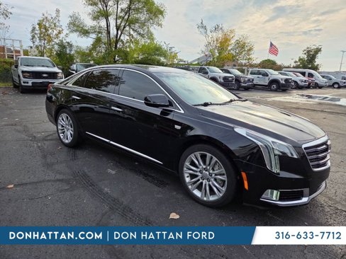 Used 2018 Cadillac XTS Luxury image 7