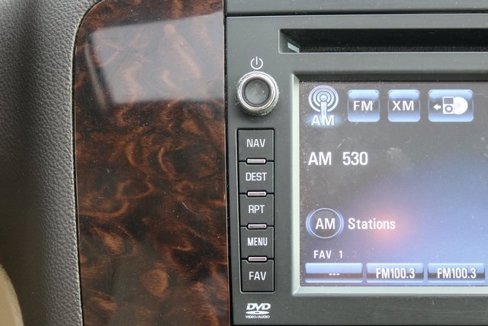 Used 2014 GMC Yukon XL Denali image 24