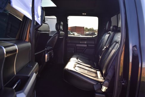 Used 2018 Ford F150 Platinum w/ Equipment Group 701A Luxury image 41