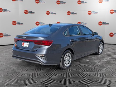 Used 2021 Kia Forte Sedan image 5