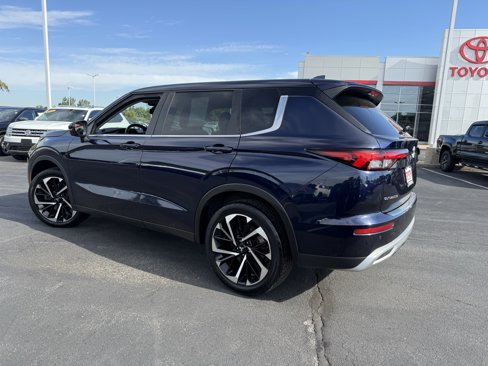 Used 2022 Mitsubishi Outlander SE image 6