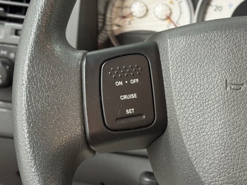 Used 2005 Dodge Dakota SLT image 25