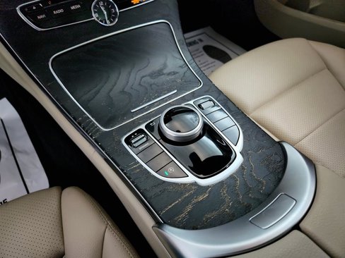 Used 2017 Mercedes-Benz C 300 Sedan image 18