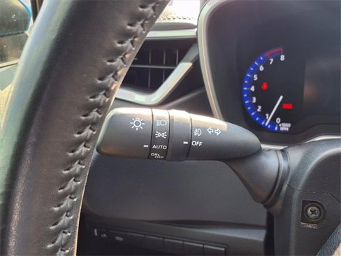 Used 2020 Toyota Corolla XSE image 12