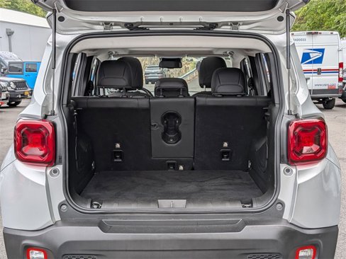 Used 2020 Jeep Renegade Limited w/ UConnect 8.4 Nav Group image 5
