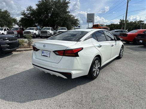 Used 2019 Nissan Altima 2.5 S image 4