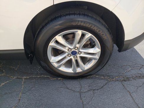 Used 2015 Ford Edge SEL w/ Equipment Group 201A image 27