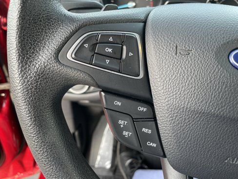 Used 2017 Ford Escape SE image 15