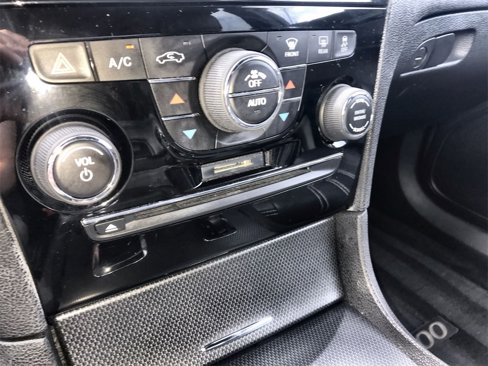Used 2014 Chrysler 300 S w/ Light Group image 19