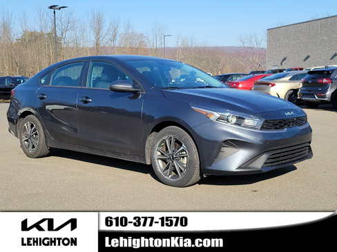 Used 2023 Kia Forte LXS image 1