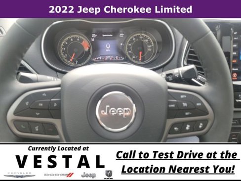 Used 2022 Jeep Cherokee Limited image 16
