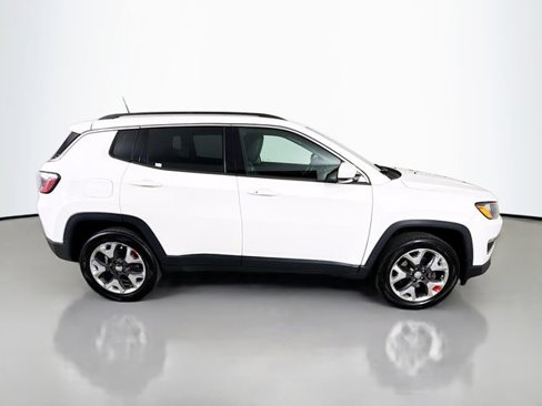 Used 2019 Jeep Compass Limited w/ Safety & Security Group image 8