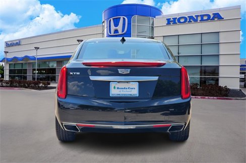 Used 2016 Cadillac XTS Luxury w/ Driver Awareness Package image 5