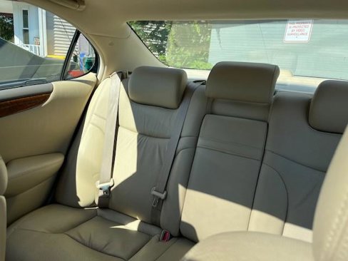 Used 2005 Lexus ES 330 image 7