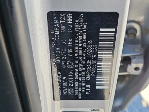 Used 2020 Hyundai Venue SEL image 34