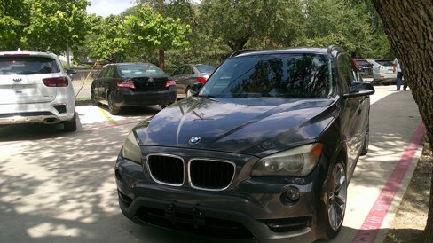 Used 2013 BMW X1 xDrive28i image 3