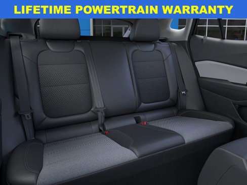 New 2025 Chevrolet Trax LT image 17