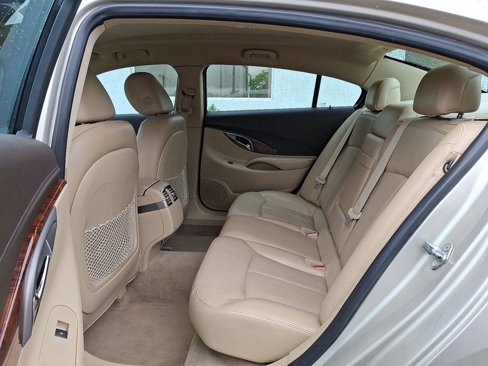 Used 2013 Buick LaCrosse Leather image 9