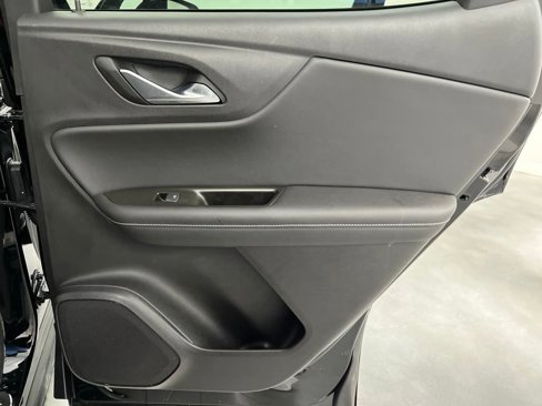 Used 2023 Chevrolet Blazer LT image 19