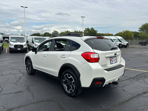 Used 2017 Subaru Crosstrek 2.0i image 6