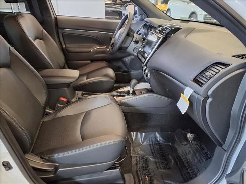 New 2025 Mitsubishi Outlander Sport SEL image 9