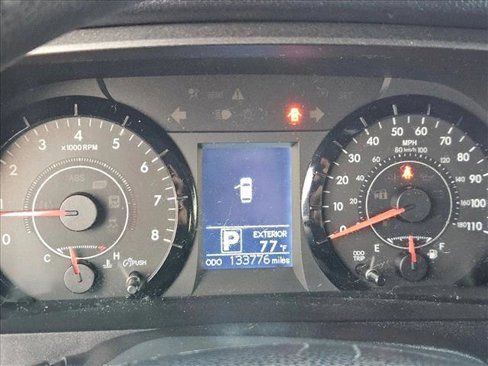 Used 2015 Toyota Sienna LE image 11
