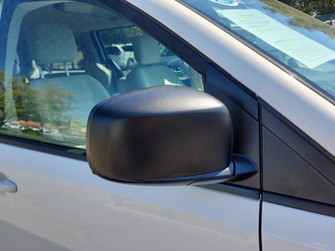Used 2013 Dodge Grand Caravan SE image 9