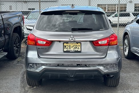 Used 2019 Mitsubishi Outlander Sport ES image 3