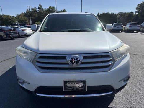 Used 2013 Toyota Highlander Limited image 2