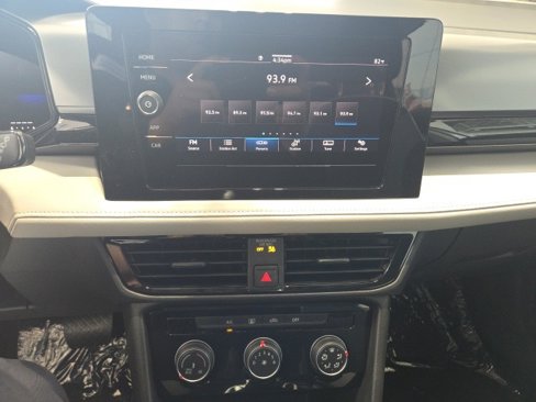 New 2025 Volkswagen Taos S image 19