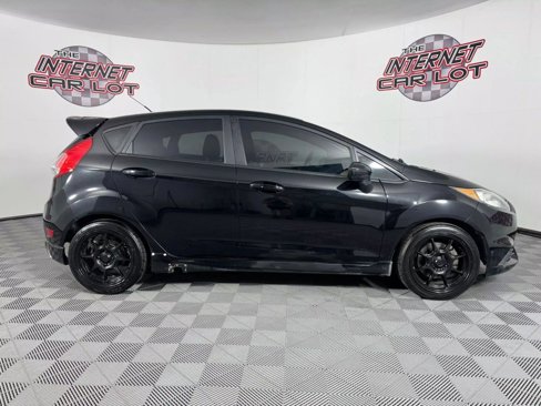Used 2016 Ford Fiesta ST image 8