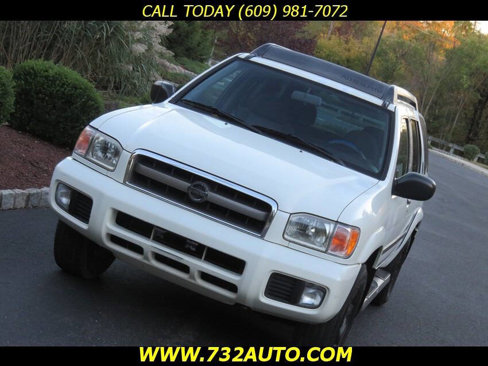 Used 2004 Nissan Pathfinder SE w/ (POP) SE Popular Pkg image 14