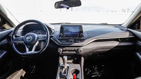 Used 2022 Nissan Altima 2.5 SR w/ Midnight Edition Package image 13