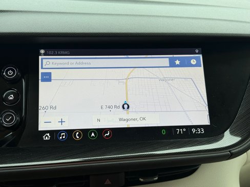 Certified 2021 Buick Envision Essence w/ Technology Package I image 28