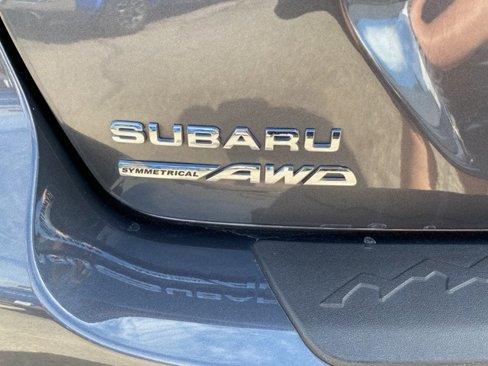 Used 2024 Subaru Crosstrek 2.5i Limited w/ Crosstrek Mirror Package image 5