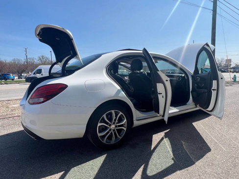 Used 2017 Mercedes-Benz C 300 4MATIC Sedan image 10