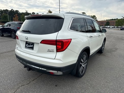 Used 2017 Honda Pilot Elite image 4
