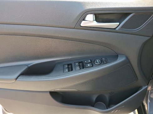 Used 2019 Hyundai Tucson Value image 12