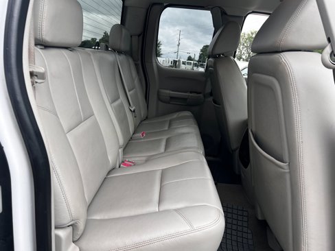 Used 2008 GMC Sierra 1500 SLT w/ SLT Preferred Package image 22