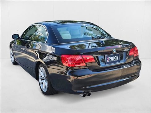 Used 2012 BMW 328i Convertible image 7