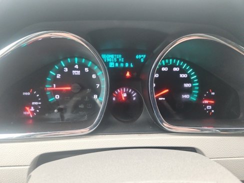 Used 2012 Chevrolet Traverse LT image 26