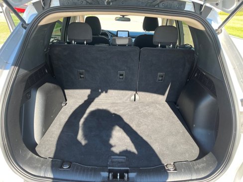 Used 2020 Ford Escape SE image 27