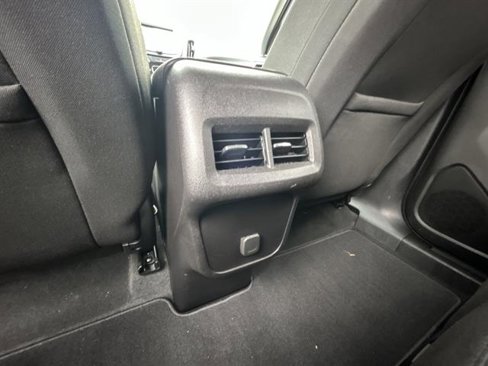 Used 2018 Chevrolet Equinox LT w/ LPO, Protection Package image 22
