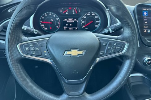 Used 2024 Chevrolet Malibu LT image 15
