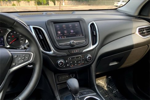 Used 2023 Chevrolet Equinox LT image 6