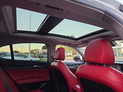 Used 2021 Alfa Romeo Stelvio Sprint w/ Sun & Sound Package image 35