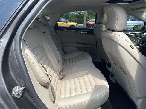 Certified 2019 Ford Fusion SEL image 37