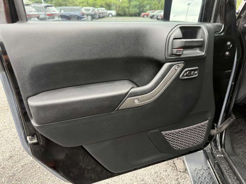 Used 2016 Jeep Wrangler Unlimited Sport w/ Quick Order Package 24S image 15